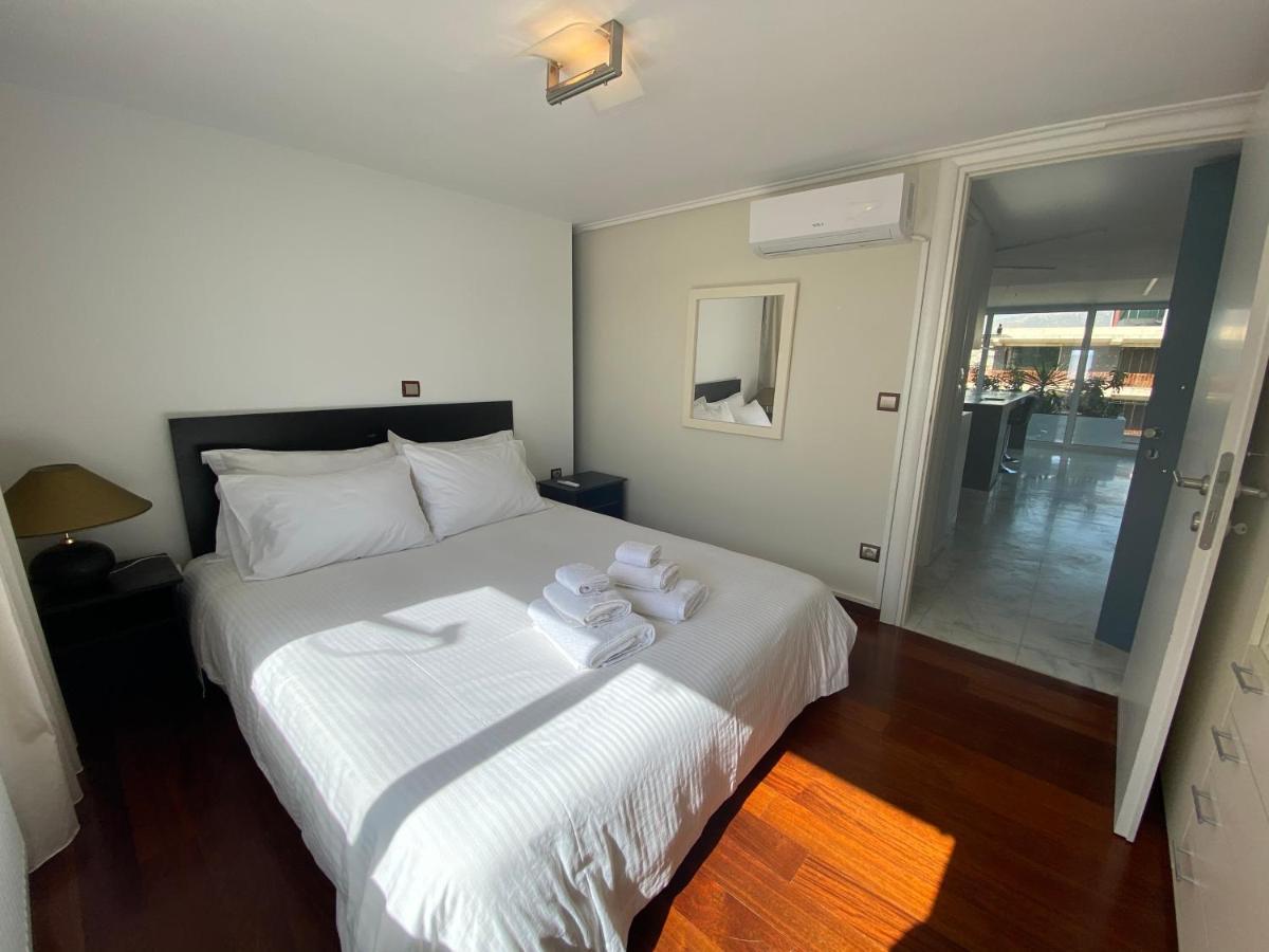 Citycenter Penthouse Mini Private Pool With Hydromassage And Great Town View Athens Exterior photo